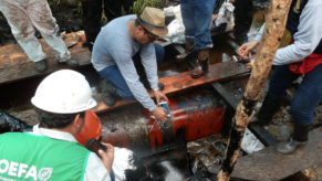 FISCALÍA LLEGÓ A ZONA DONDE SE REGISTRÓ FUGA CRUDO EN EL OLEODUCTO