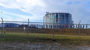 Manifestantes que mantienen tomada la Estación 5 ponen en inminente riesgo su integridad